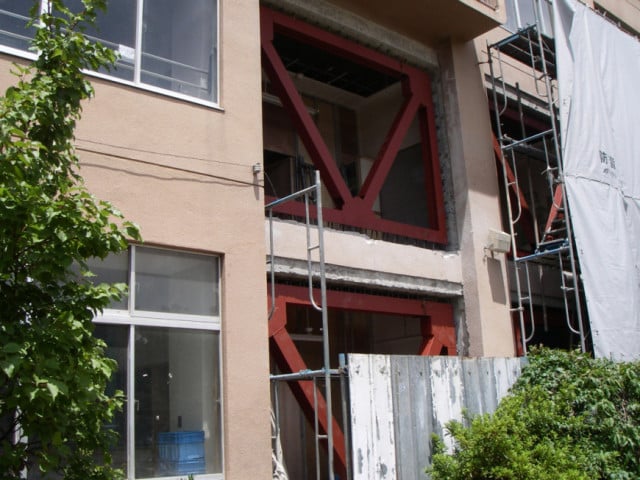 公立中学校耐震補強工事