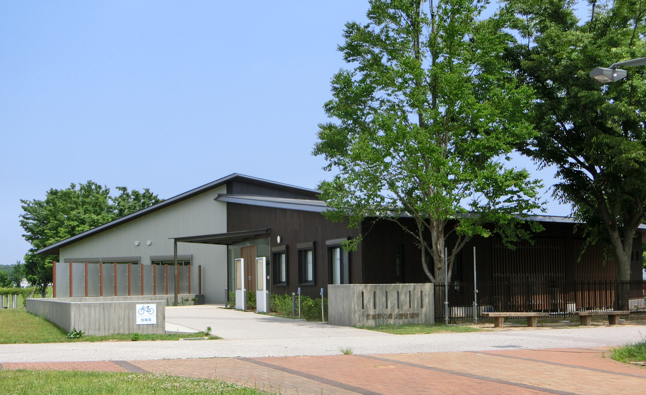 公園管理施設新築工事