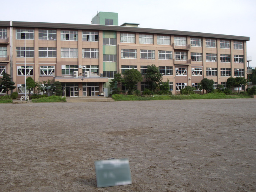 公立中学校耐震補強工事